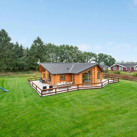 Awesome In Ejstrupholm With Sauna *