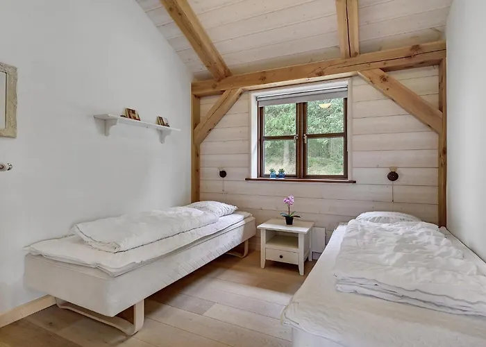 Rorbaekvej Ejstrupholm Vi * Ejstrupholm